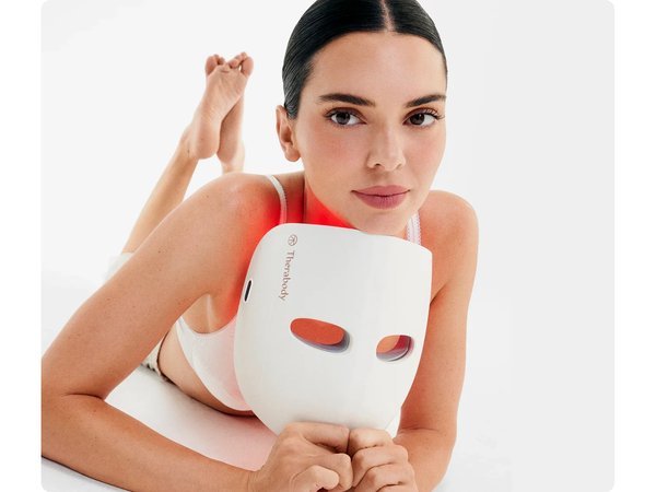 LED Facial Light Therapy Mask