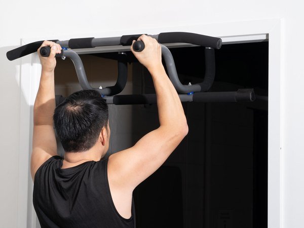Pull-Up Bar, Doorway Mounted