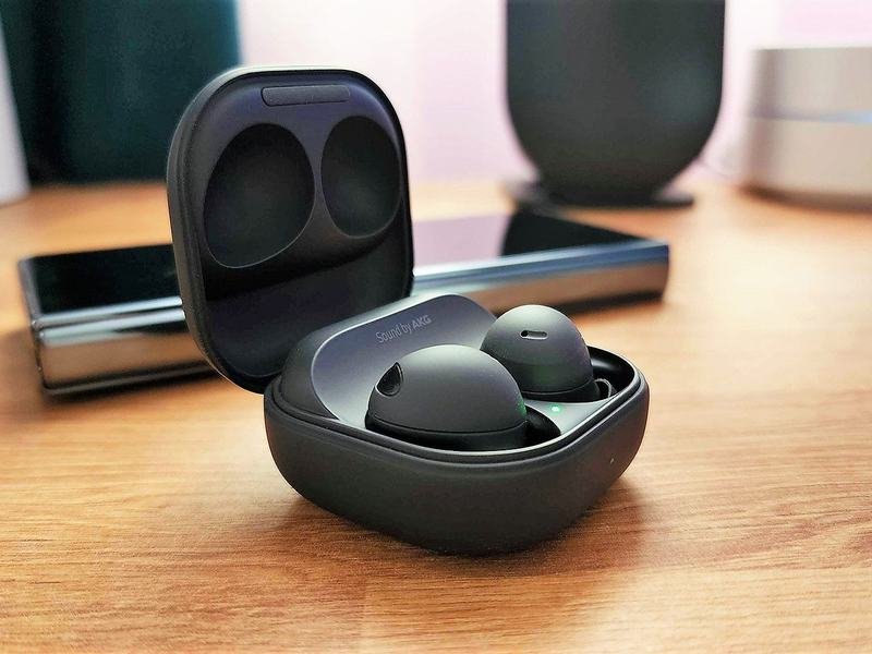 Audio And Bluetooth Devices supplied by Karachi Traders